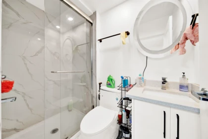 Walk-In Closet Photo of 12712 113a Avenue, Surrey, BC