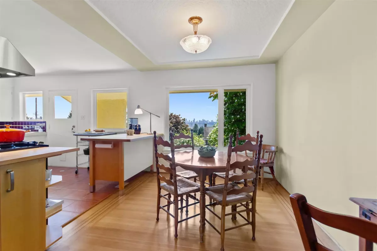 Family Room Photo of 144 E Eighth Avenue, New Westminster, BC