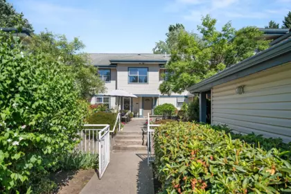 Hot Tub / Spa Photo of 45 5670 208 Street, Langley, BC
