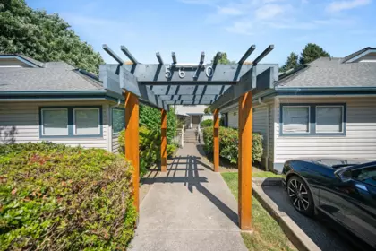 45 5670 208 Street, Langley, BC, Langley — Townhouse for sale
