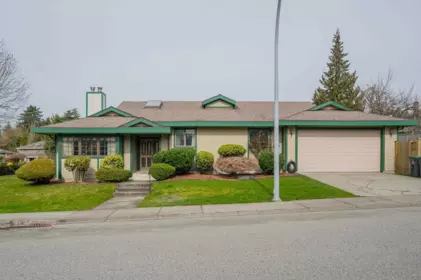 10523 Fraserglen Drive, Surrey, BC, Surrey — Single Family Residence for sale
