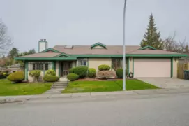 10523 Fraserglen Drive, Surrey, BC
