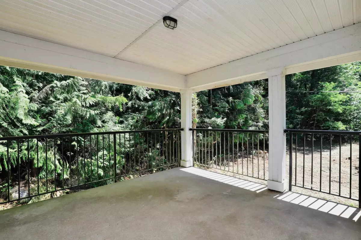 Family Room Photo of 25982 Dewdney Trunk Road, Maple Ridge, BC
