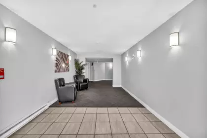 430 9979 140 Street, Surrey, BC, Surrey — Apartment/Condo for sale