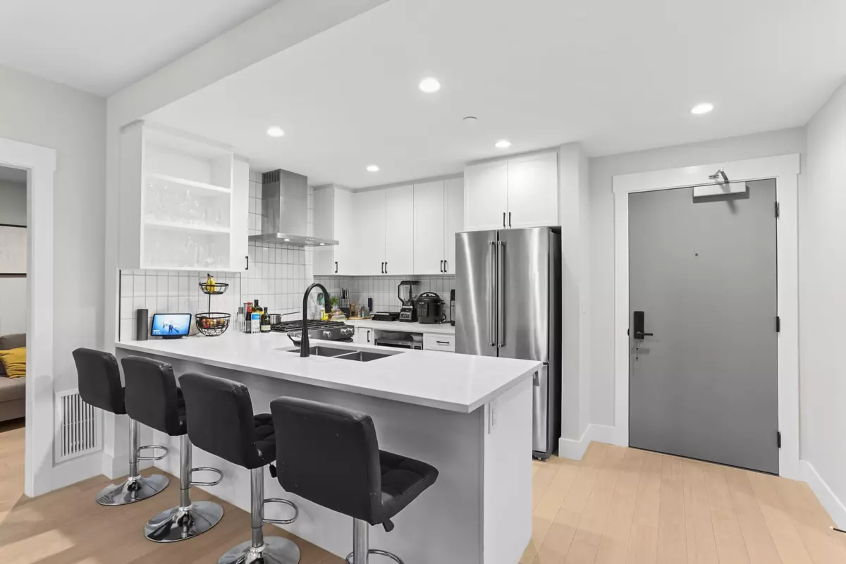 Dining Area Photo of 208 22265 Dewdney Trunk Road, Maple Ridge, BC