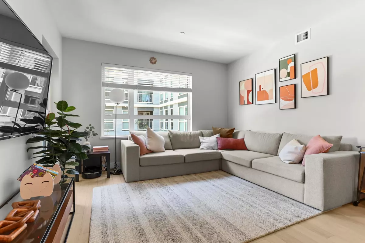 Living Room Photo of 208 22265 Dewdney Trunk Road, Maple Ridge, BC