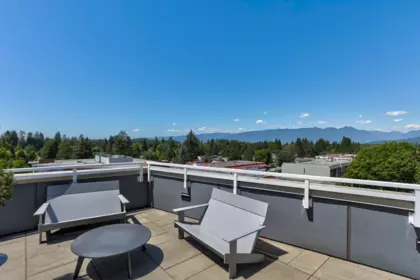 Garage Interior Photo of 208 22265 Dewdney Trunk Road, Maple Ridge, BC