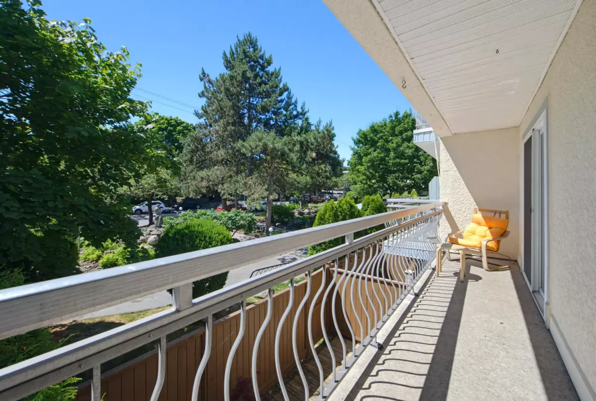 Family Room Photo of 303 711 E 6th Avenue, Vancouver, BC