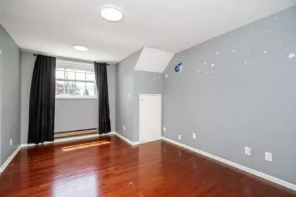 Hallway Photo of 1707 Haversley Avenue, Coquitlam, BC