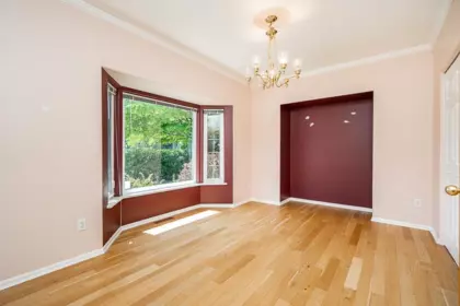 Powder Room Photo of 1707 Haversley Avenue, Coquitlam, BC