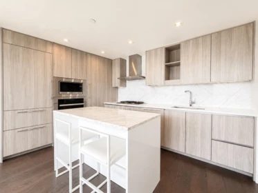 Kitchen Island Photo of 2320 89 Nelson Street, Vancouver, BC