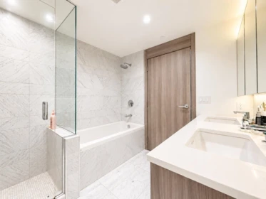 Powder Room Photo of 2320 89 Nelson Street, Vancouver, BC