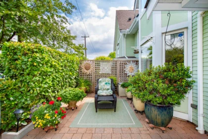 1015 St. Andrews Avenue, North Vancouver, BC, North Vancouver — Triplex for sale