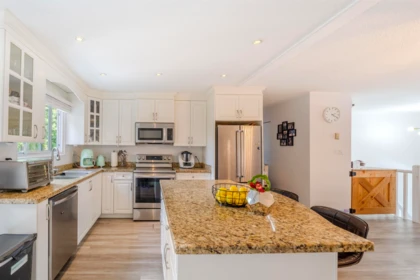 Kitchen Photo of 2659 Wildwood Drive, Langley, BC