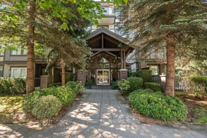 111 15322 101 Avenue, Surrey, BC, Surrey — Apartment/Condo for sale