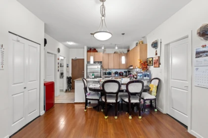 Pantry Photo of 111 15322 101 Avenue, Surrey, BC