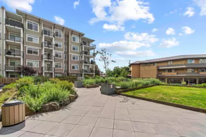 305 20686 Eastleigh Crescent, Langley, BC, Langley — Apartment/Condo for sale