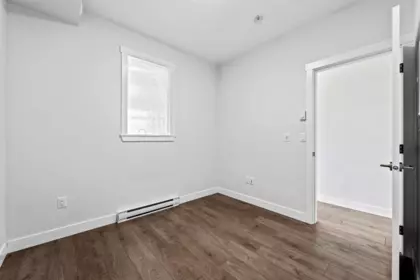 Walk-In Closet Photo of 305 20686 Eastleigh Crescent, Langley, BC