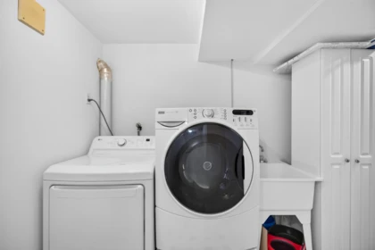 Mudroom Photo of 32877 10th Avenue, Mission, BC
