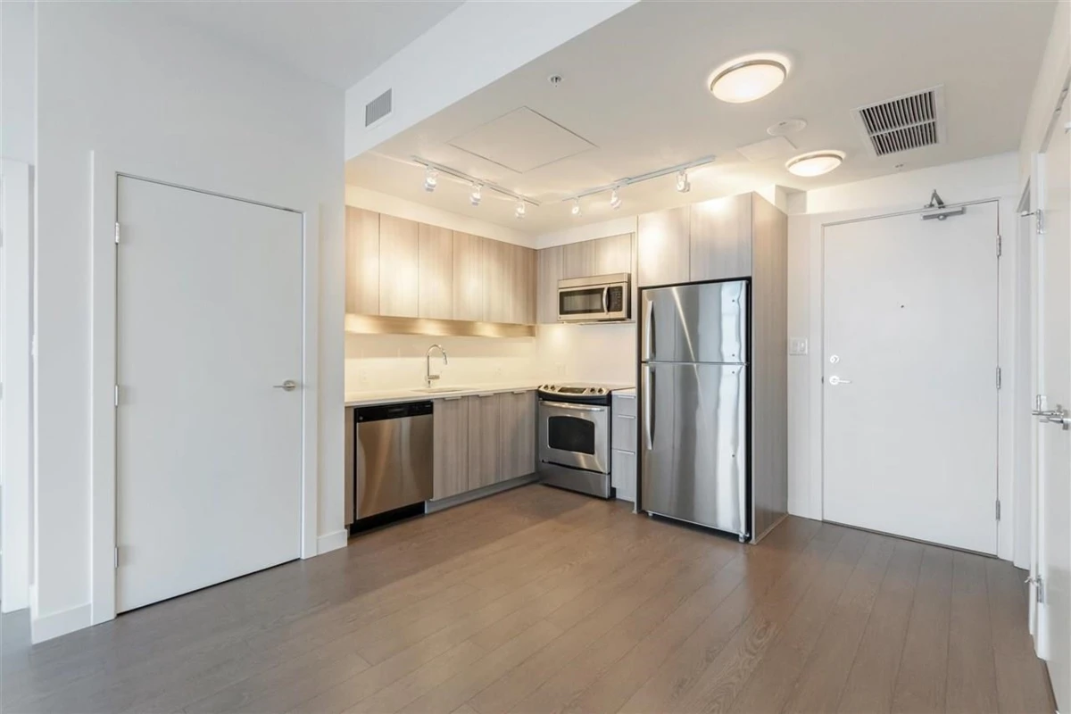 Dining Area Photo of 3303 13308 Central Avenue, Surrey, BC