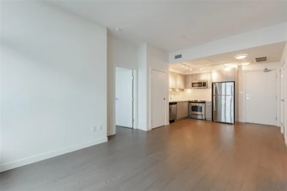 Kitchen Island Photo of 3303 13308 Central Avenue, Surrey, BC