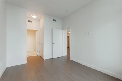 Walk-In Closet Photo of 3303 13308 Central Avenue, Surrey, BC