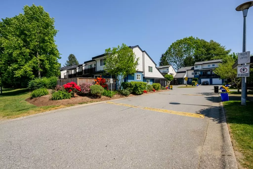 Family Room Photo of 46 12180 189a Street, Pitt Meadows, BC
