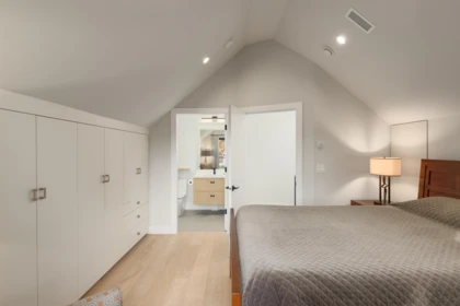 Hot Tub / Spa Photo of 2939 W 15th Avenue, Vancouver, BC