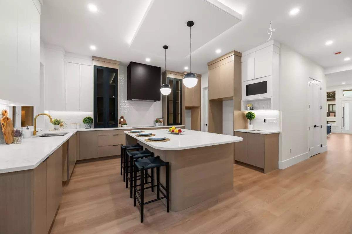 Family Room Photo of 11472 138a Street, Surrey, BC