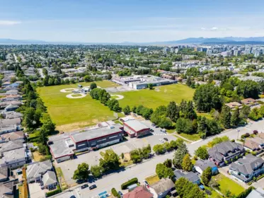 Community Amenities Photo (Clubhouse) of 8171 Garden City Road, Richmond, BC
