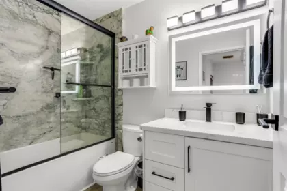 Walk-In Closet Photo of 160 13750 67 Avenue, Surrey, BC