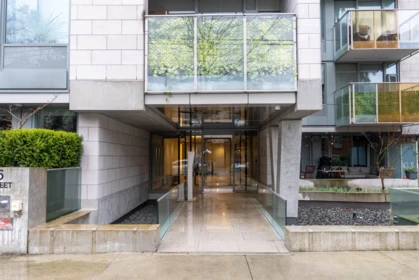 203 1365 Davie Street, Vancouver, BC, Vancouver — Apartment/Condo for sale