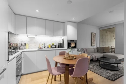 Kitchen Photo of 203 1365 Davie Street, Vancouver, BC