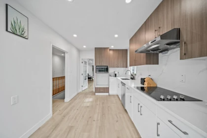 Breakfast Nook Photo of 4831 Cambridge Street, Burnaby, BC