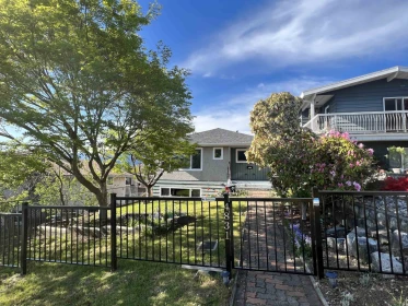 4831 Cambridge Street, Burnaby, BC, Burnaby — Single Family Residence for sale
