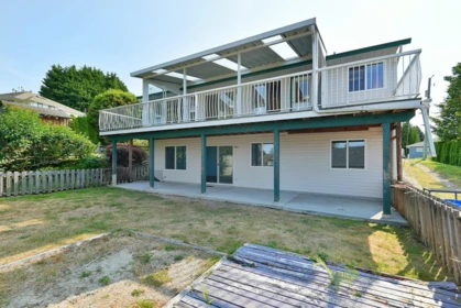 4871 Blueberry Place, Sechelt, BC, Sechelt — Single Family Residence for sale