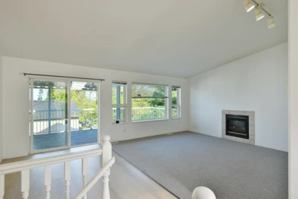 Kitchen Island Photo of 4871 Blueberry Place, Sechelt, BC