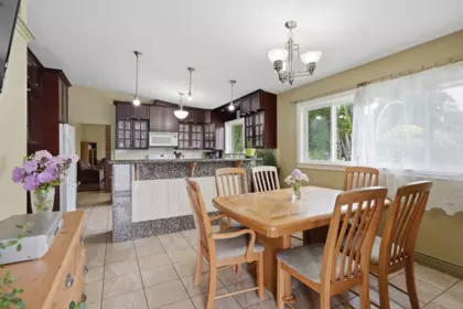 Breakfast Nook Photo of 34017 Marshall Road, Abbotsford, BC