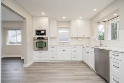 13015 Summerhill Crescent, Surrey, BC, Surrey — Single Family Residence for sale