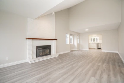 13015 Summerhill Crescent, Surrey, BC, Surrey — Single Family Residence for sale