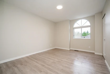Powder Room Photo of 13015 Summerhill Crescent, Surrey, BC