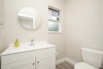 Walk-In Closet Photo of 13015 Summerhill Crescent, Surrey, BC