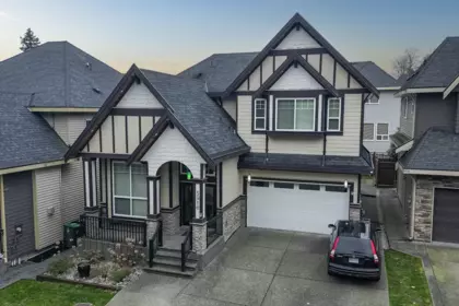 5916 139 Street, Surrey, BC, Surrey — Single Family Residence for sale