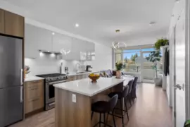 803 258 Nelson's Court, New Westminster, BC