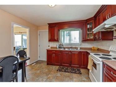 Breakfast Nook Photo of 1940 Cordova Court, Abbotsford, BC