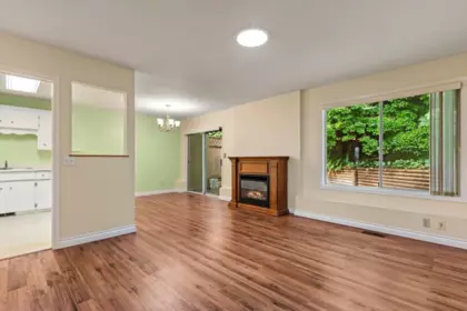 Primary Bedroom Photo of 19 3350 Elmwood Drive, Abbotsford, BC