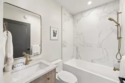 Mudroom Photo of 3206 E Georgia Street, Vancouver, BC