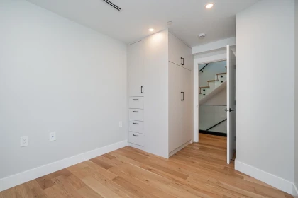 Pantry Photo of 3 676 E 22nd Avenue, Vancouver, BC
