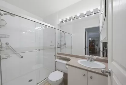 Entry Foyer Photo of 24 8888 151 Street, Surrey, BC