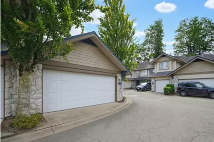 24 8888 151 Street, Surrey, BC, Surrey — Townhouse for sale